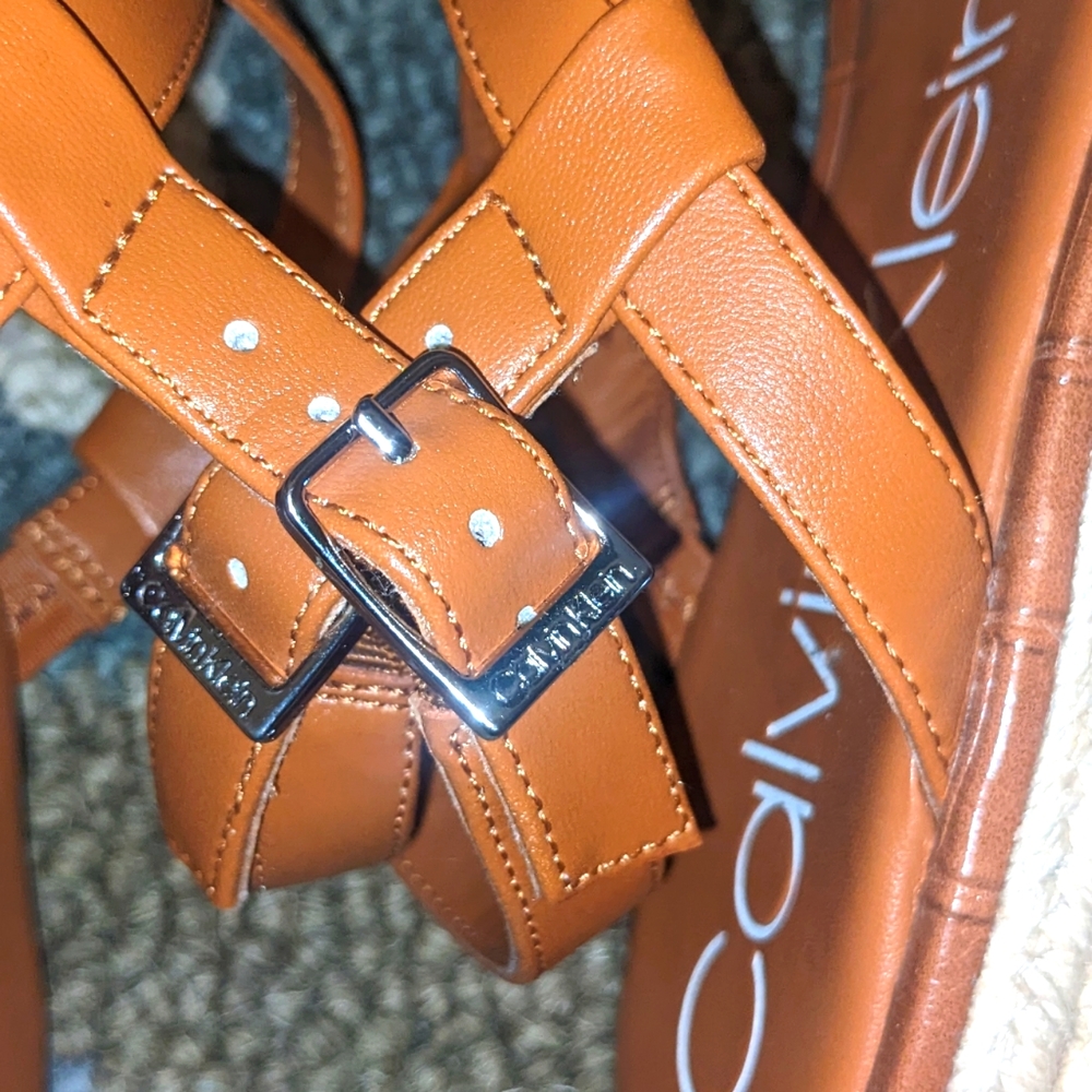 🦋BOGO Calvin Klein Tamalle Sandals - Picture 5 of 7